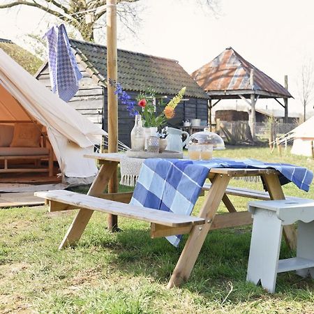 Landhoeve Hotel Oosterwolde  Luaran gambar