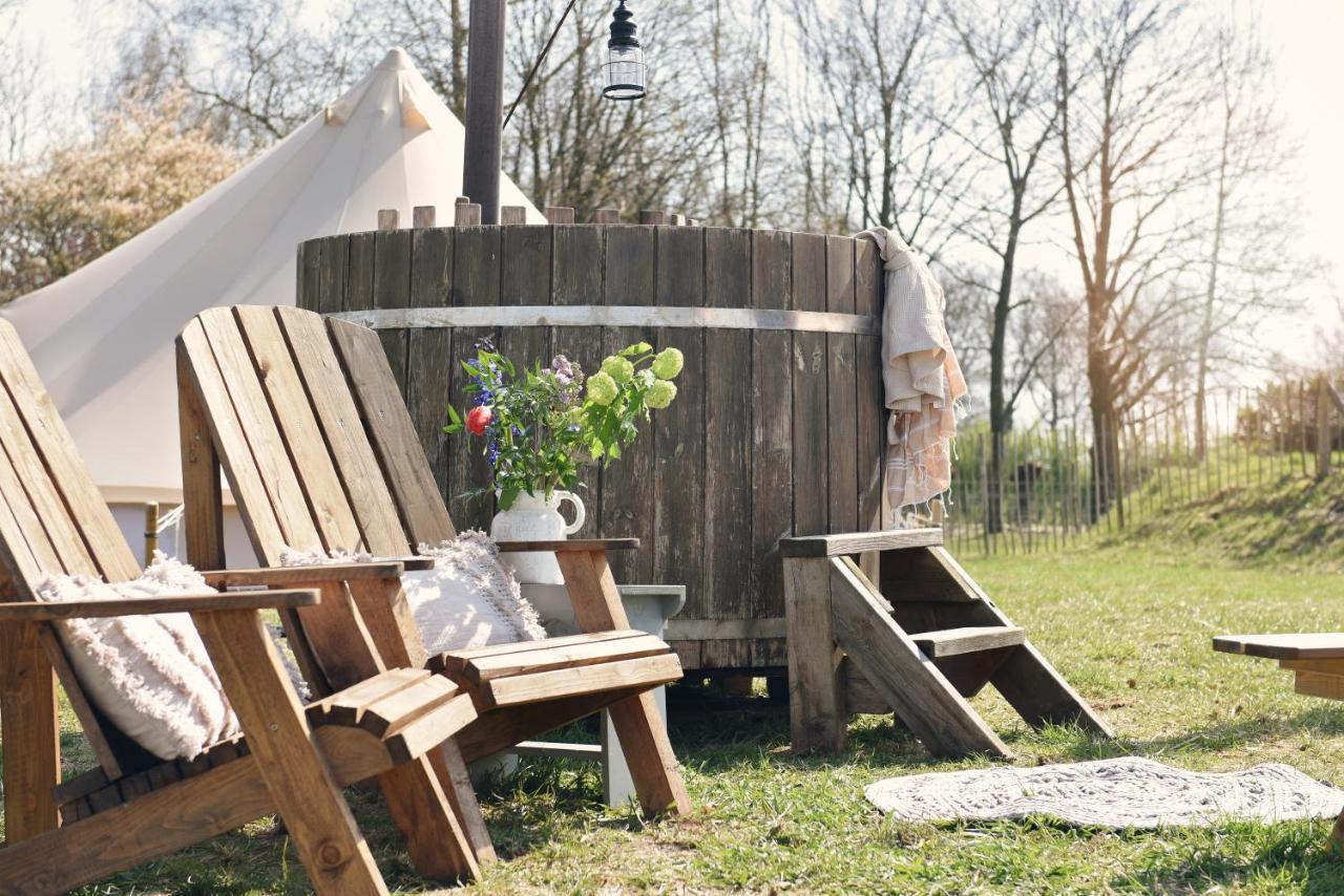 Landhoeve Hotel Oosterwolde  Luaran gambar